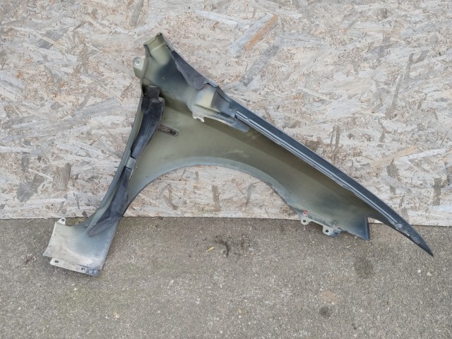 179172 Fiat Stilo 3 ajtós 2001-2007 bal első sárvédő, a képen látható sérüléssel