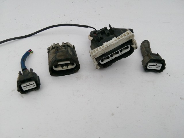 158800 Subaru Forester 2002-2008 kormánymű vezérlő elektronika elektromos csatlakozó E2710-58005