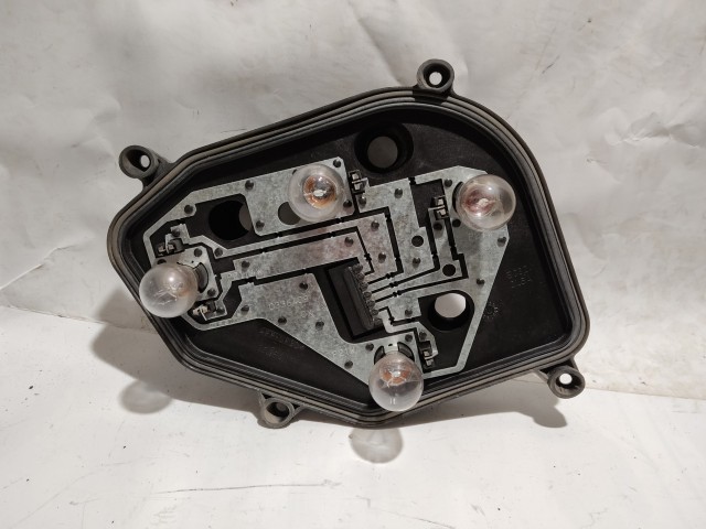 179215 Fiat Stilo 5 ajtós 2003-2007 jobb hátsó Izzó foglalat 