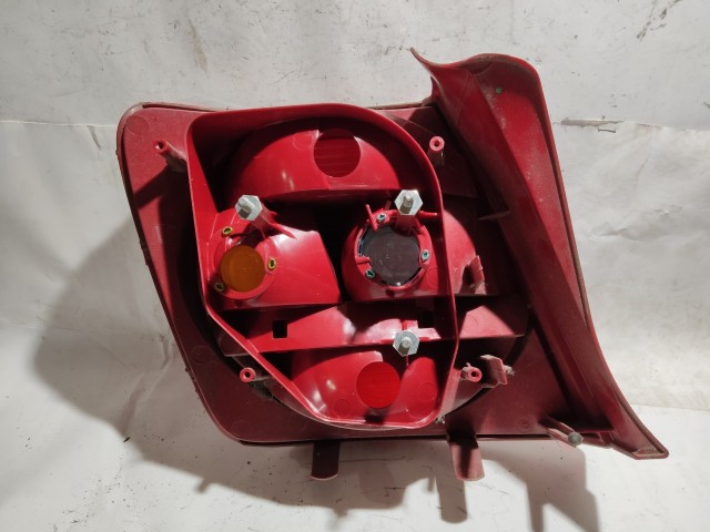 179232 Fiat Stilo 2003-2007 5 ajtós, jobb hátsó lámpa 51735221 Izzó foglalat nélkül!!!!