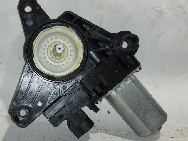 Jeep Renegade  jobb hátsó ablakemelő motor 