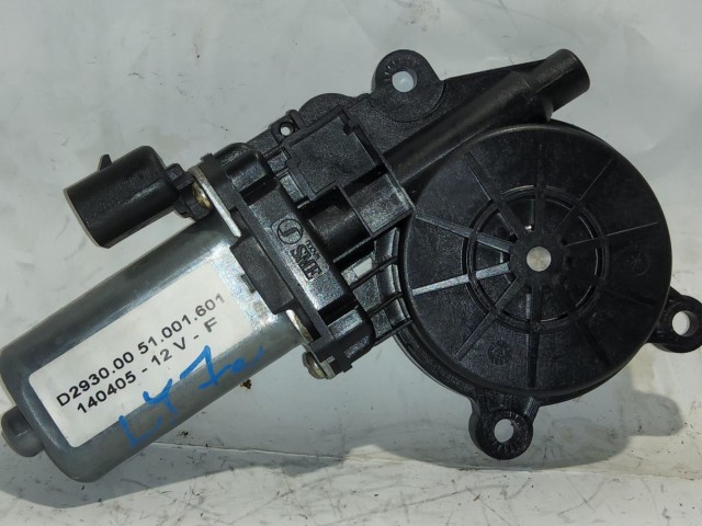 Lancia Ypsilon 2003-2011 jobb oldali ablakemelő motor 71732835