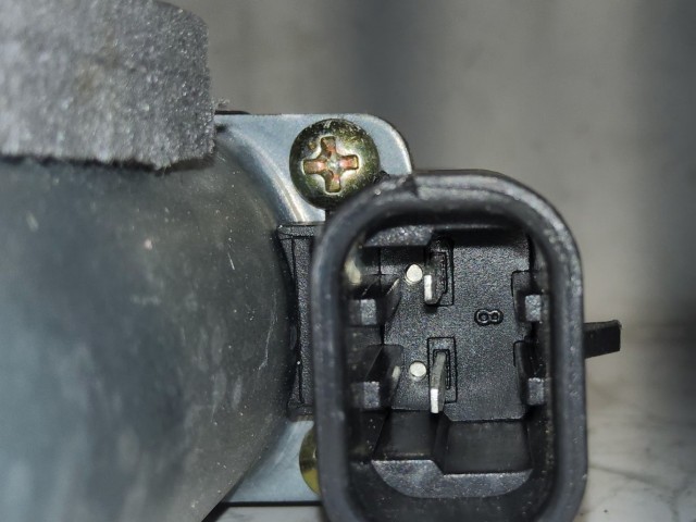 Lancia Ypsilon 2003-2011 jobb oldali ablakemelő motor 71732835