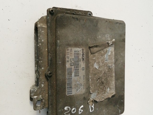 Peugeot 106, Partner, Citroen Saxo, Berlingo 1,2 8v benzin Motorvezérlő 0261204788 , 9631528780