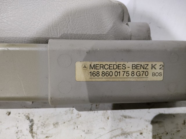 176367 Mercedes Benz A-Class (W168) 1997-2004 rolós Kalaptartó 16886001758G70