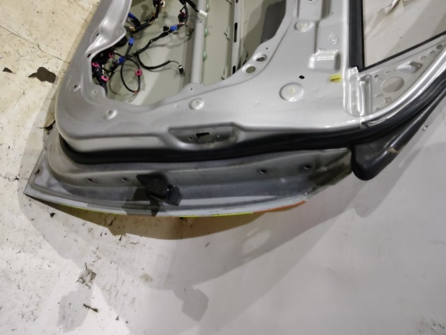 176397 Kia Sorento 2009-2015 bal első ajtó