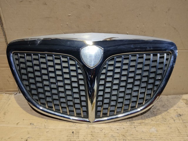 176410 Lancia Musa díszrács