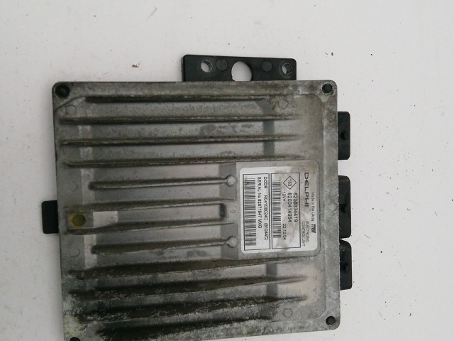 158880 Renault Megane II. 1,5 Diesel motorvezérlő 8200414354  a képen látható sérüléssel