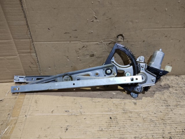 Hyundai I20 2008-2012 jobb első elektromos  Ablakemelő 98820-1J100