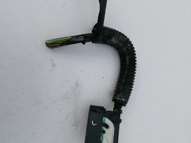 158904 Citroen C4 2014-2011 Abs Elektromos csatlakozó 9677024980