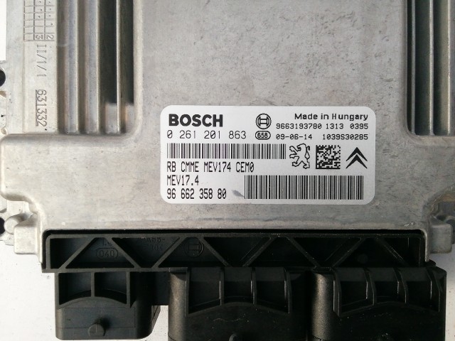 Peugeot 207, 308, 5008  1,6 16v benzin motorvezérlő 0261201863 , 9666235880