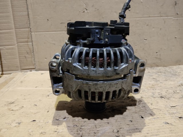 Chrysler PT Cruiser 2000-2010 2,2 16v Diesel Generátor, a képen látható csatlakozó sérüléssel!!!