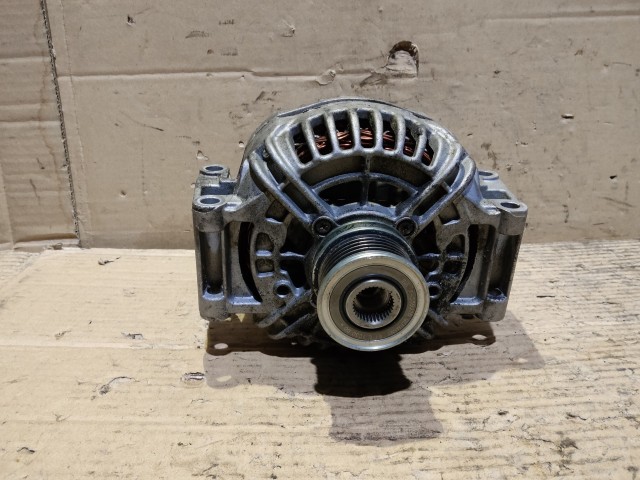 Chrysler PT Cruiser 2000-2010 2,2 16v Diesel Generátor, a képen látható csatlakozó sérüléssel!!!