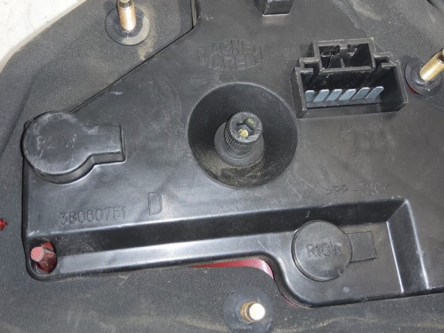 164638 Lancia Lybra 1999-2005 limuzin (szedán) Bal hátsó lámpa