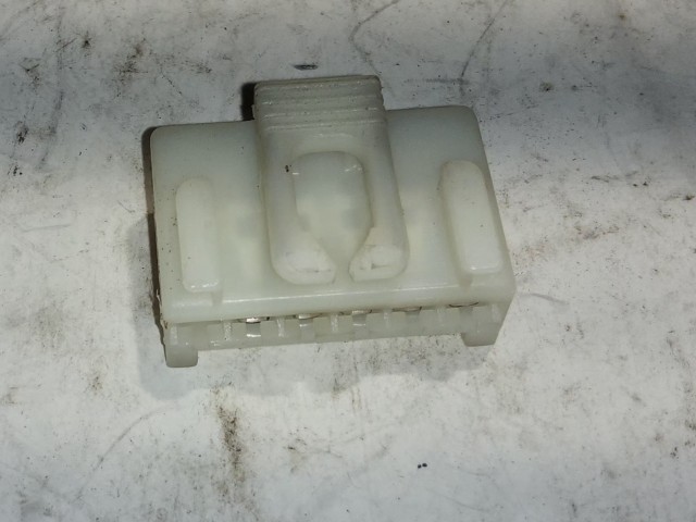 164702 Lancia Ypsilon II.  2003-2011 Hátsó lámpa Elektromos csatlakozó 51703972