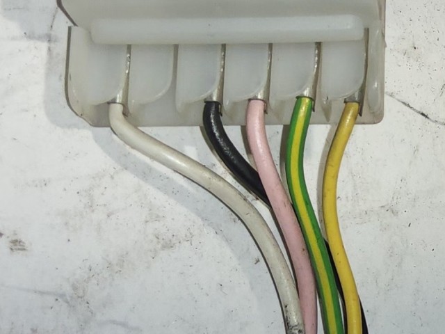 164705 Lancia Lybra szedán 1999-2005 Hátsó lámpa Elektromos csatlakozó 38060751