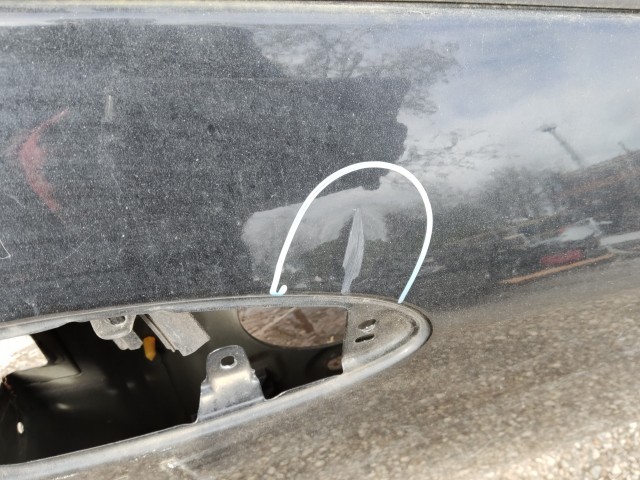 138374 Fiat Grande Punto 2005-2009 jobb oldali ajtó, a képen látható sérüléssel 3 ajtós