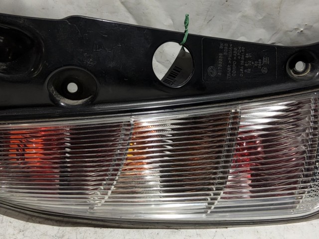 Lancia Ypsilon II. 2003-2011 bal hátsó fehér lámpa, izzófoglalat nélkül!!