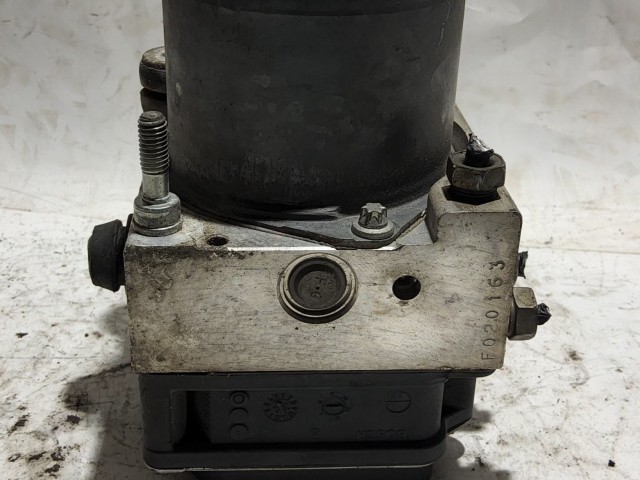 Renault Modus Bosch Abs   0265231802  ,   8200559748