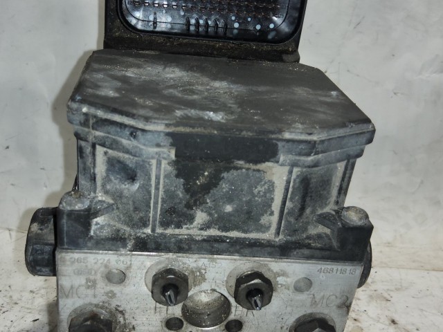 Alfa Romeo 147  abs egység 46811818 , 0265224061