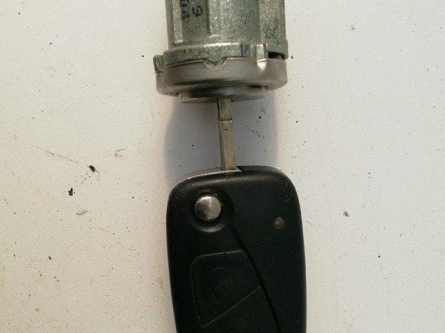 Lancia Ypsilon II.  2003-2011 2003-2011 Kulcs Használt  