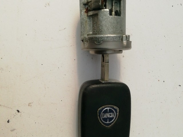 Lancia Ypsilon II.  2003-2011 2003-2011 Kulcs Használt  