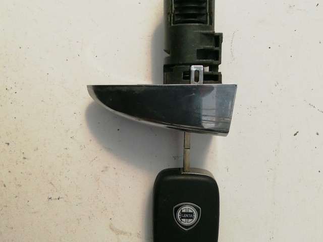 Lancia Ypsilon II.  2003-2011 2003-2011 Kulcs Használt  