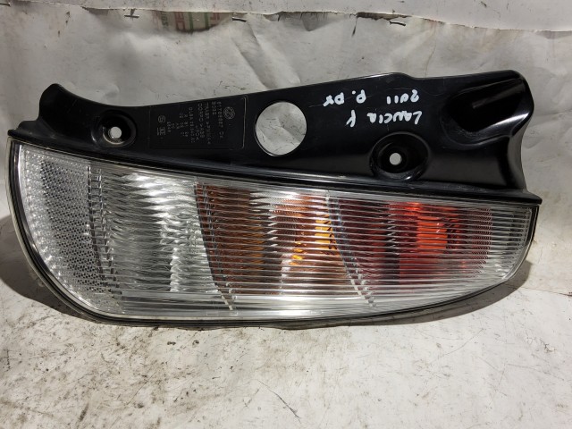 143822 Lancia Ypsilon 2003-2011 jobb hátsó fehér lámpa, izzófoglalat nélkül 51786657
