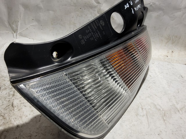 143822 Lancia Ypsilon 2003-2011 jobb hátsó fehér lámpa, izzófoglalat nélkül 51786657