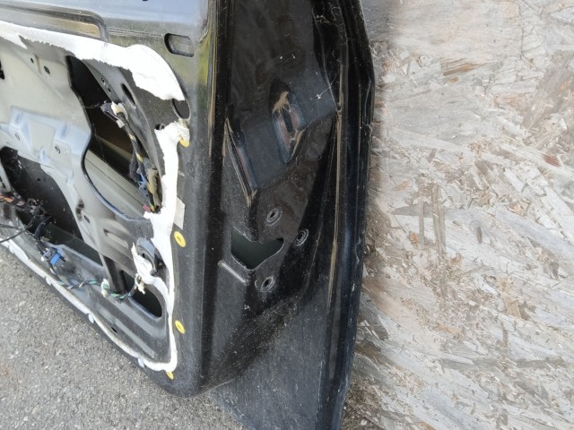 179528 Fiat Grande Punto  2005-2009 5 ajtós jobb első ajtó, a képen látható sérüléssel