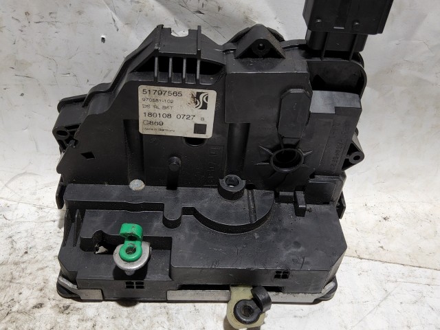 53597 Fiat Grande Punto 3 Ajtós bal első zár 51797565