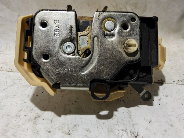 Fiat Panda III. 2012-2024 bal hátsó ajtózár 51843325