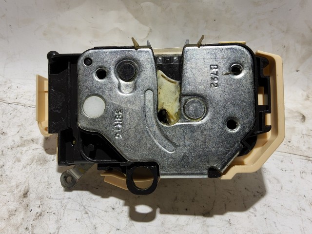 Fiat Panda III. 2012-2024 jobb első zár 52018464