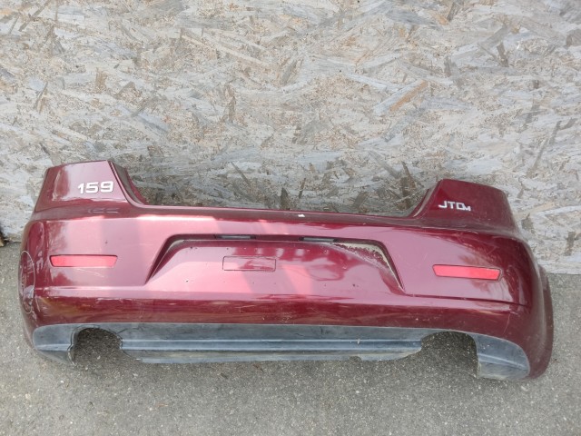 179693 Alfa Romeo 159 2005-2011 hátsó Lökhárító, a képen látható sérüléssel 71777558