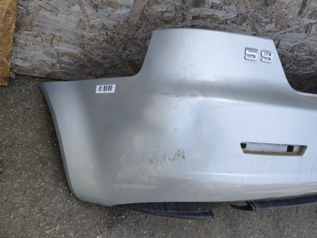 104432 Alfa Romeo 159 hátsó lökhárító 2 kipufogós, nem parkszenzor helyes, alsó rögzítőpont sérült