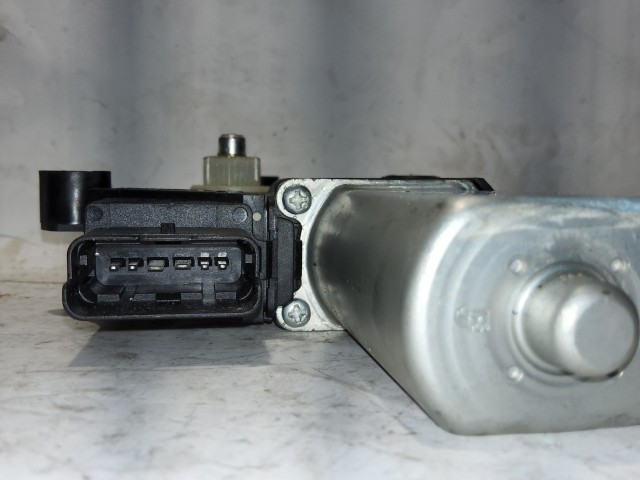 Fiat Croma  2005-2010 Bal első  Ablakemelő motor 71740205