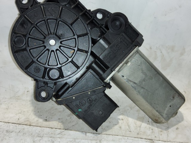 Fiat Croma  2005-2010 Jobb első  Ablakemelő motor 71740204