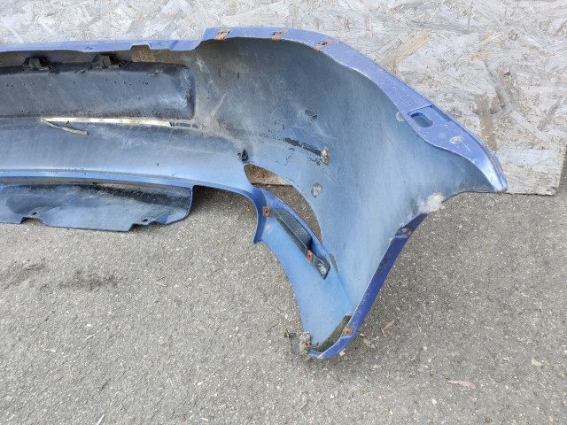 107356 Alfa Romeo GT 2003-2010 hátsó Lökhárító, a képen látható sérüléssel 71777510