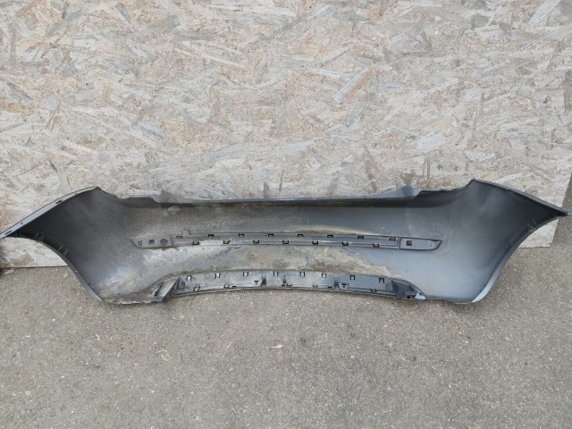 179813 Lancia Ypsilon II. 2007-2011 hátsó Lökhárító, a képen látható sérüléssel 735425935