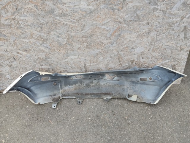 179816 Lancia Ypsilon II. 2003-2007 hátsó Lökhárító, a képen látható sérüléssel 735346828