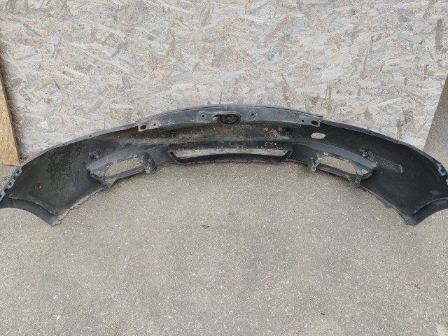 179822 Fiat Bravo 2007-2014 parkszenzorhelyes első lökhárító a képen látható sérüléssel 735450035	