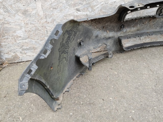 179822 Fiat Bravo 2007-2014 parkszenzorhelyes első lökhárító a képen látható sérüléssel 735450035	