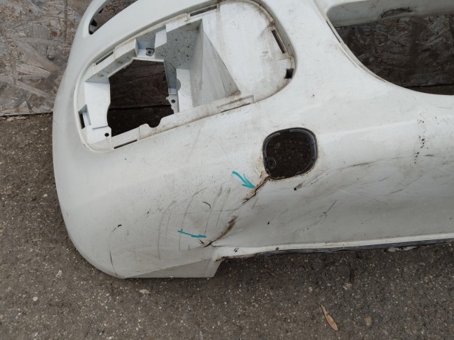 179824 Fiat Panda III. 2012-2024 első lökhárító, a képen látható sérüléssel