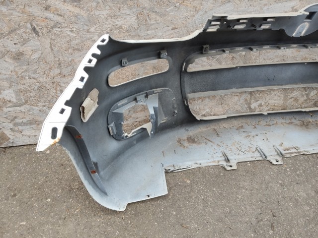 179824 Fiat Panda III. 2012-2024 első lökhárító, a képen látható sérüléssel