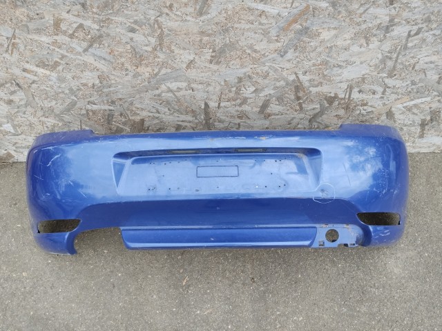 107356 Alfa Romeo GT 2003-2010 hátsó Lökhárító, a képen látható sérüléssel 71777510