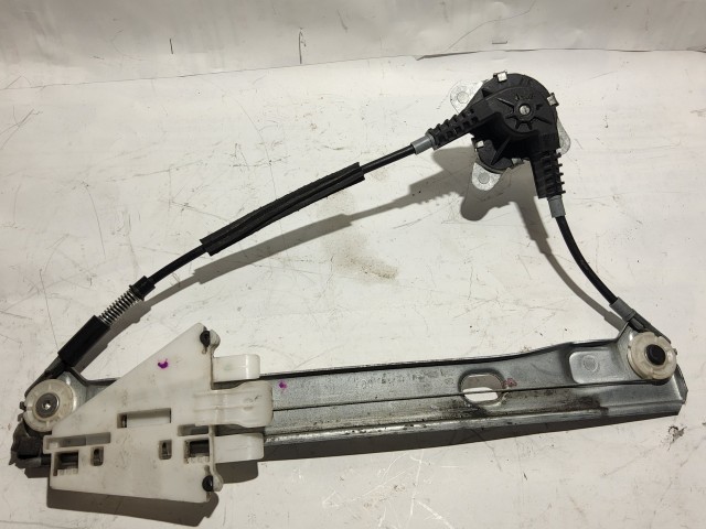 Alfa Romeo 159 bal hátsó manuális ablakemelő