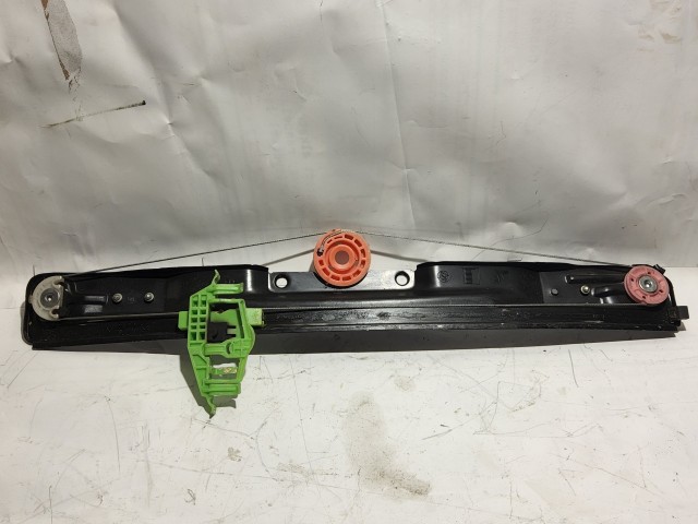 Alfa Romeo Giulietta bal első elektromos ablakemelő