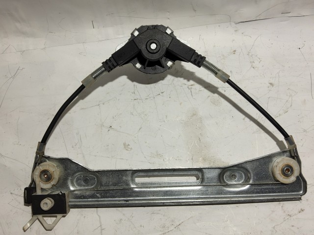 Fiat Panda II. 2003-2012 bal hátsó manuális ablakemelő 46803654