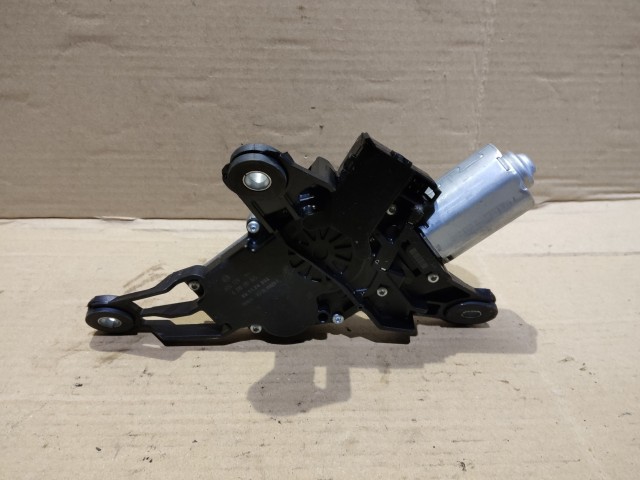 Toyota Yaris II. 2006-2011 hátsó ablaktörlő motor 85130-0D020-F