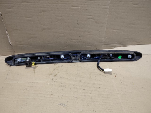 Fiat Panda II.  2003-2012 2003-2012 Rendszámtábla világítás Használt fekete Középen